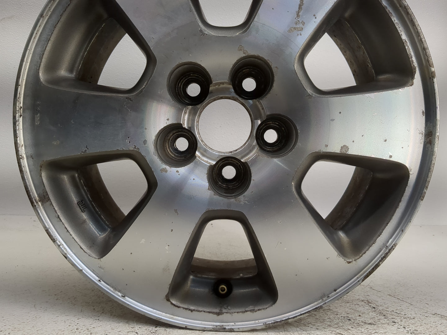 1998-2000 Subaru Forester Oem Wheel Rim 1181001 - Oemusedautoparts1.com