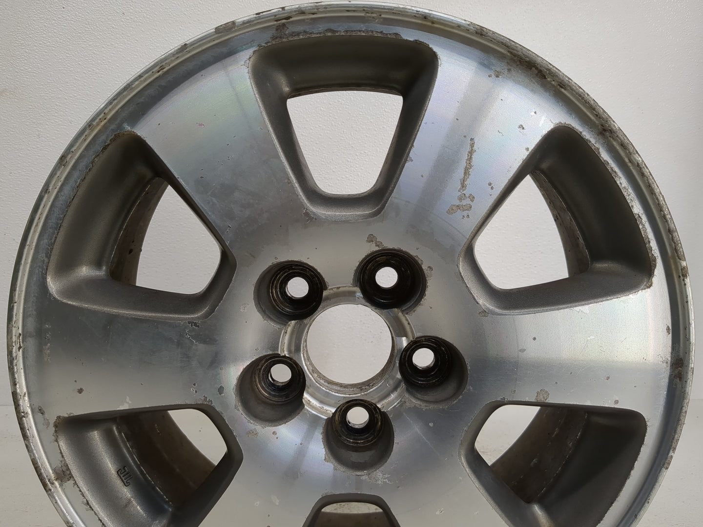 1998-2000 Subaru Forester Oem Wheel Rim 1181001 - Oemusedautoparts1.com