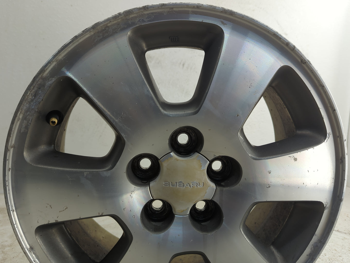 1998-2000 Subaru Forester Oem Wheel Rim 1181003 - Oemusedautoparts1.com