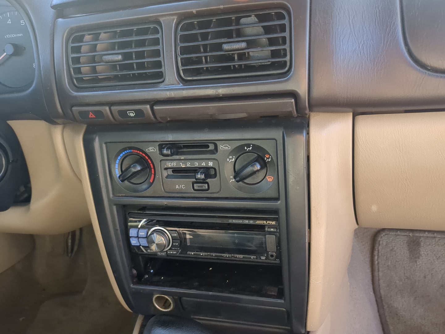 1998-2000 Subaru Forester Climate Control Module Temperature AC/Heater Replacement Fits Fits 1998 1999 2000 2001 OEM Used Au