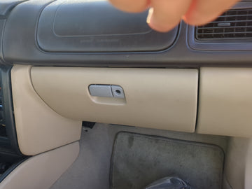 1999 Subaru Forester Passenger Glove Box Door Storage Compartment - Oemusedautoparts1.com