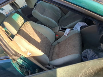 1999-2002 Subaru Forester Passenger Front Seat Oem