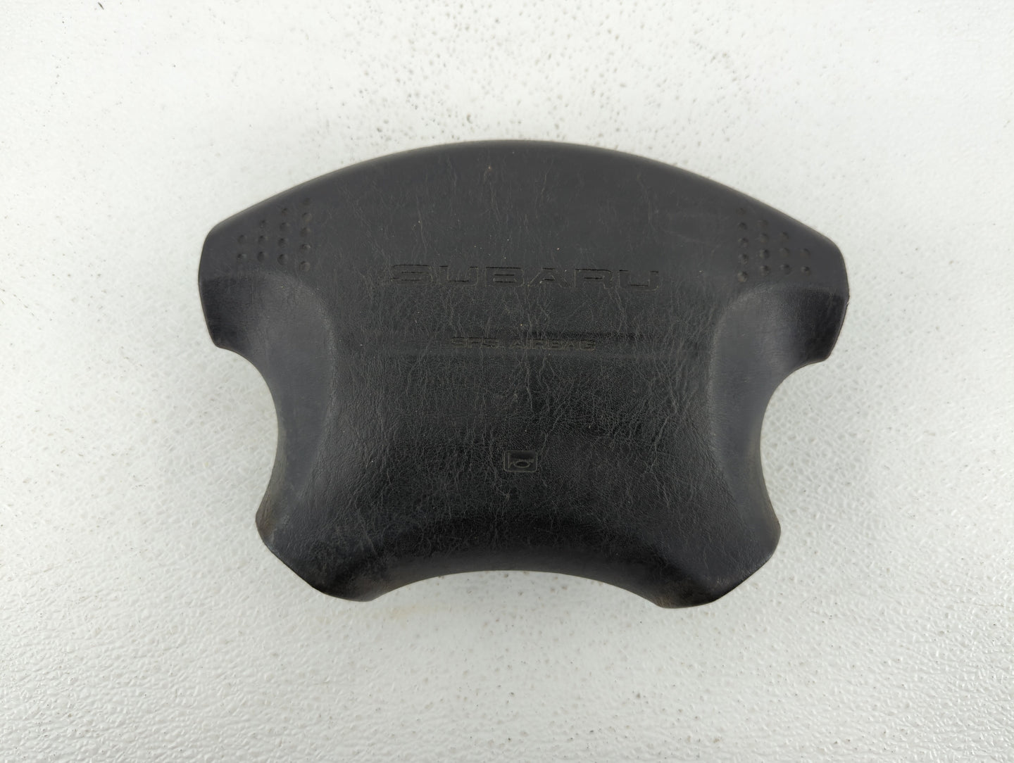 1999-2001 Subaru Forester Air Bag Driver Left Steering Wheel Mounted Fits Fits 1999 2000 2001 OEM Used Auto Parts - Oemuseda