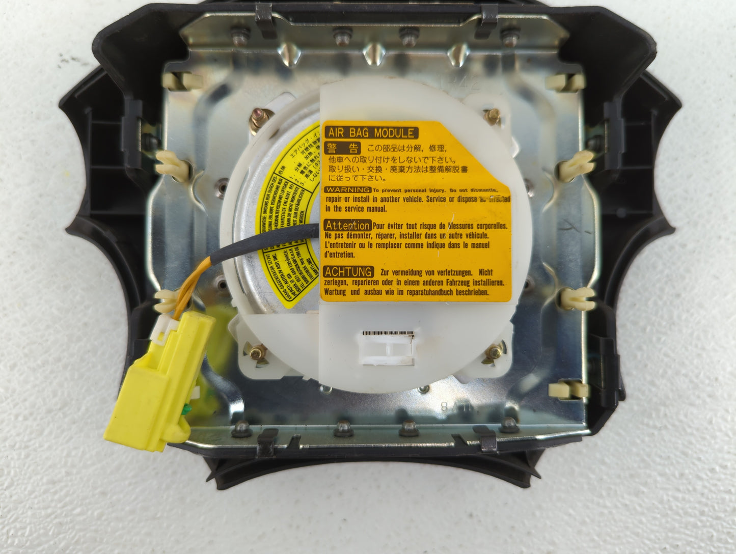 1999-2001 Subaru Forester Air Bag Driver Left Steering Wheel Mounted Fits Fits 1999 2000 2001 OEM Used Auto Parts - Oemuseda