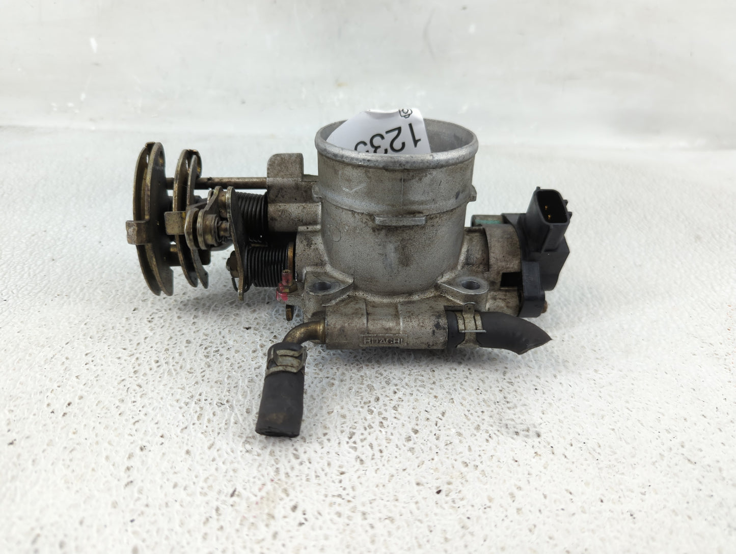 1997-1999 Subaru Legacy Throttle Body P/N:RTK60-30 Fits Fits 1997 1998 1999 OEM Used Auto Parts - Oemusedautoparts1.com