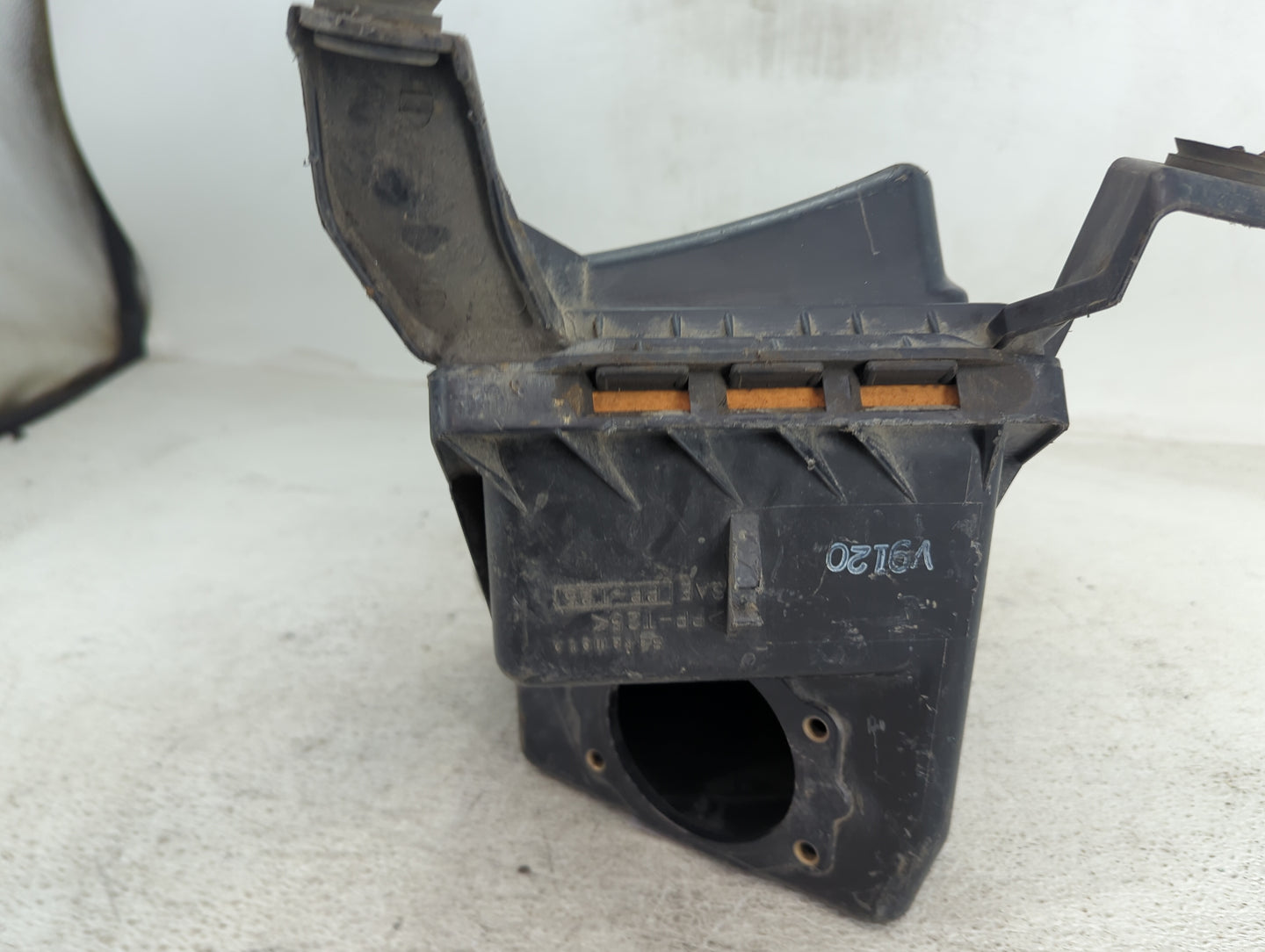 1999-1999 Subaru Legacy Air Cleaner Intake-duct Hose Tube - Oemusedautoparts1.com
