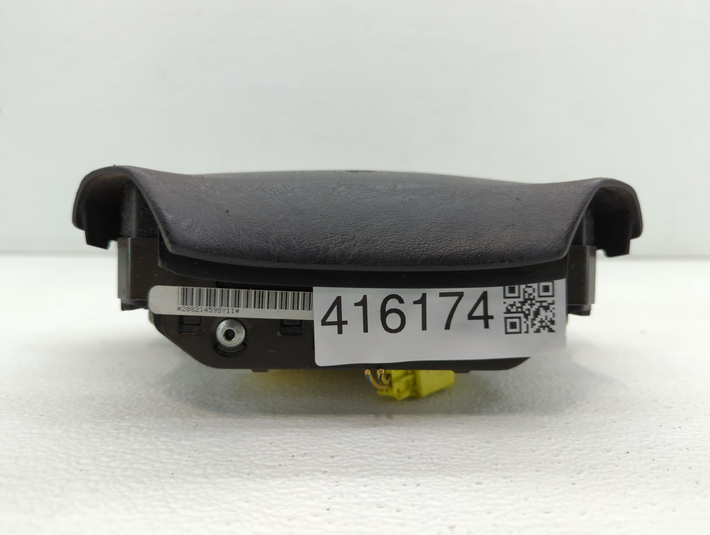 1998-1999 Subaru Legacy Air Bag Driver Left Steering Wheel Mounted Fits Fits 1998 1999 OEM Used Auto Parts - Oemusedautopart