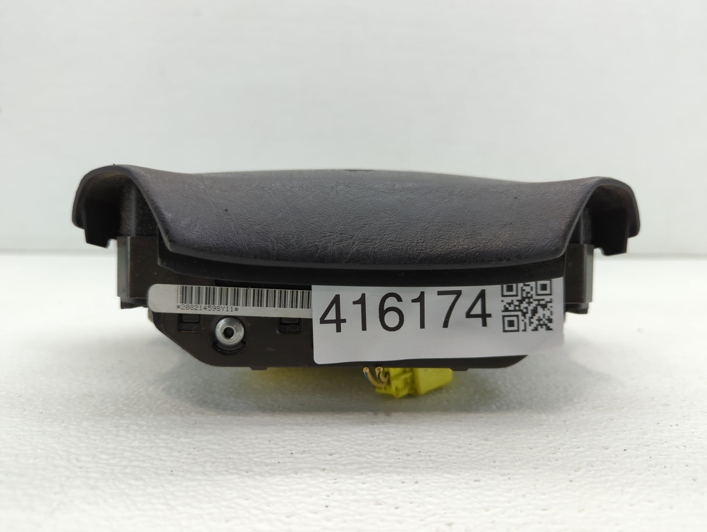 1998-1999 Subaru Legacy Air Bag Driver Left Steering Wheel Mounted Fits Fits 1998 1999 OEM Used Auto Parts - Oemusedautopart