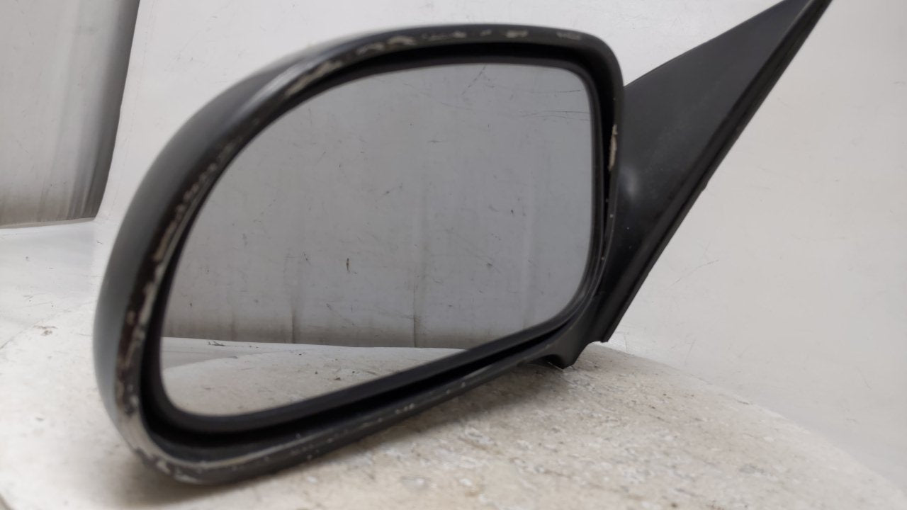 2004-2008 Suzuki Forenza Driver Side View Mirror - Left Door Mirror OEM Used - Oemusedautoparts1.com