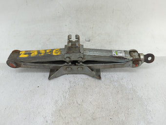 compare product 1999 Toyota Avalon Spare Scissor Car Jack