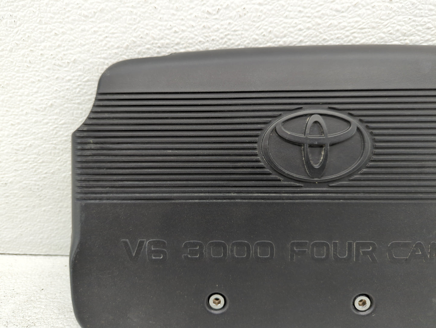 1999 Toyota Avalon Engine Cover - Oemusedautoparts1.com