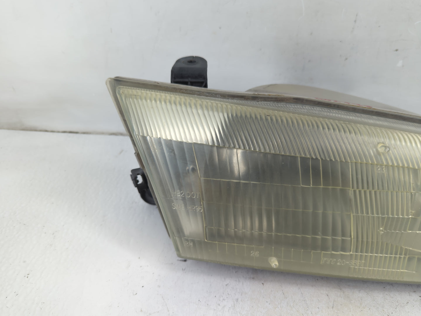1997-1999 Toyota Camry Passenger Right Oem Head Light Headlight Lamp - Oemusedautoparts1.com
