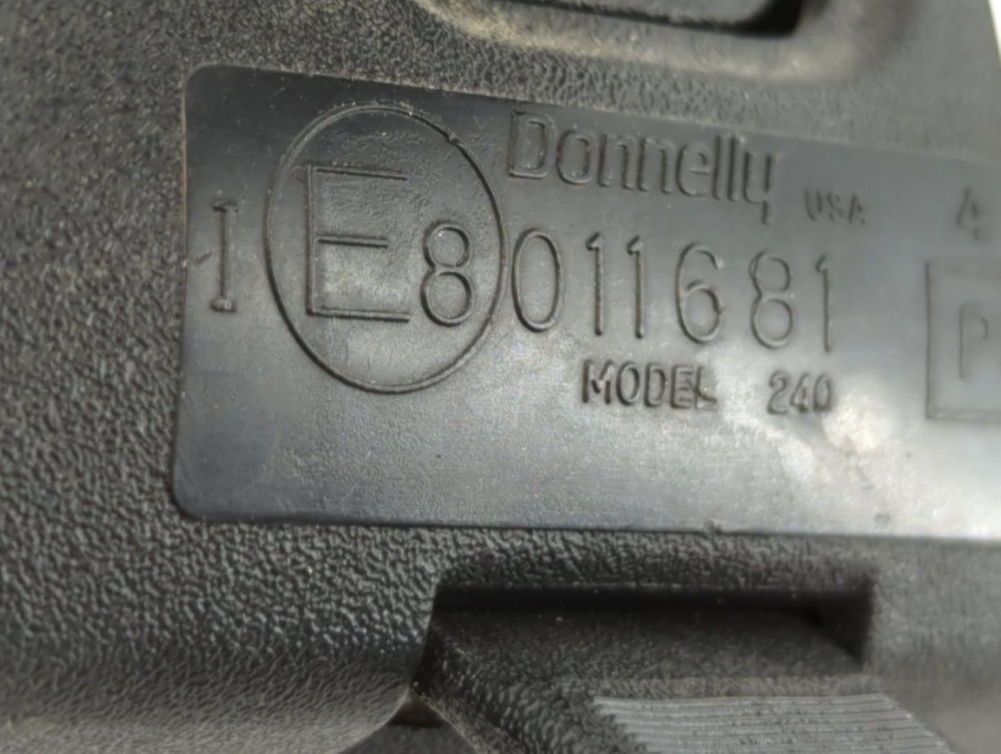 1999 Toyota Camry Interior Rear View Mirror Replacement OEM P/N:E8011681 Fits OEM Used Auto Parts - Oemusedautoparts1.com