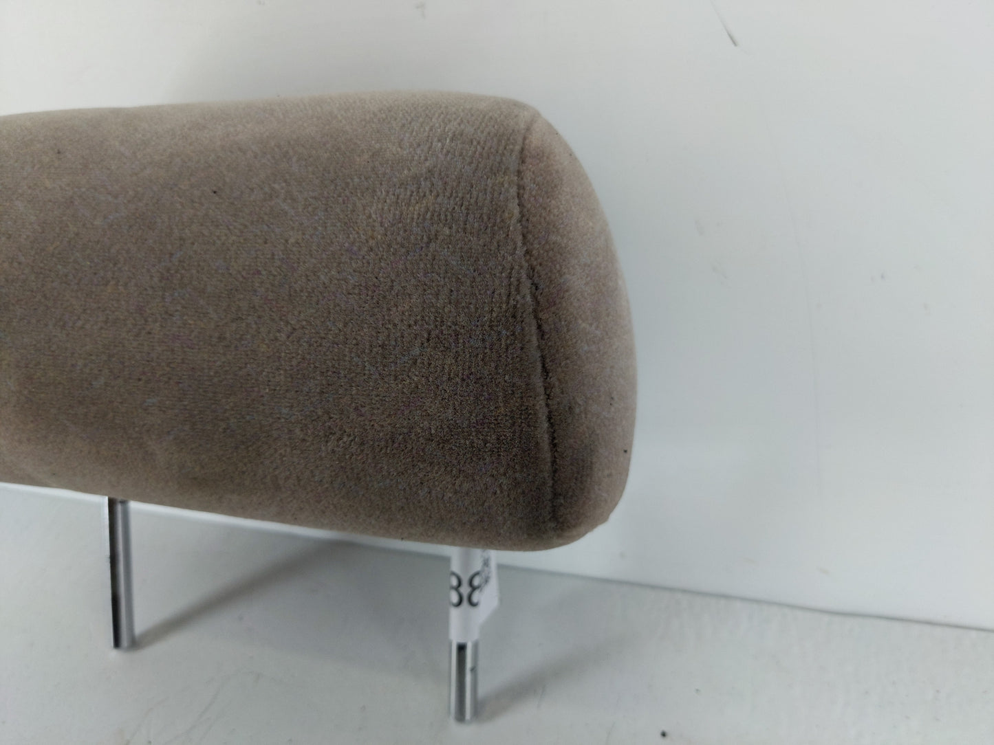 1999 Toyota Camry Headrest Head Rest Rear Center Seat Fits OEM Used Auto Parts - Oemusedautoparts1.com