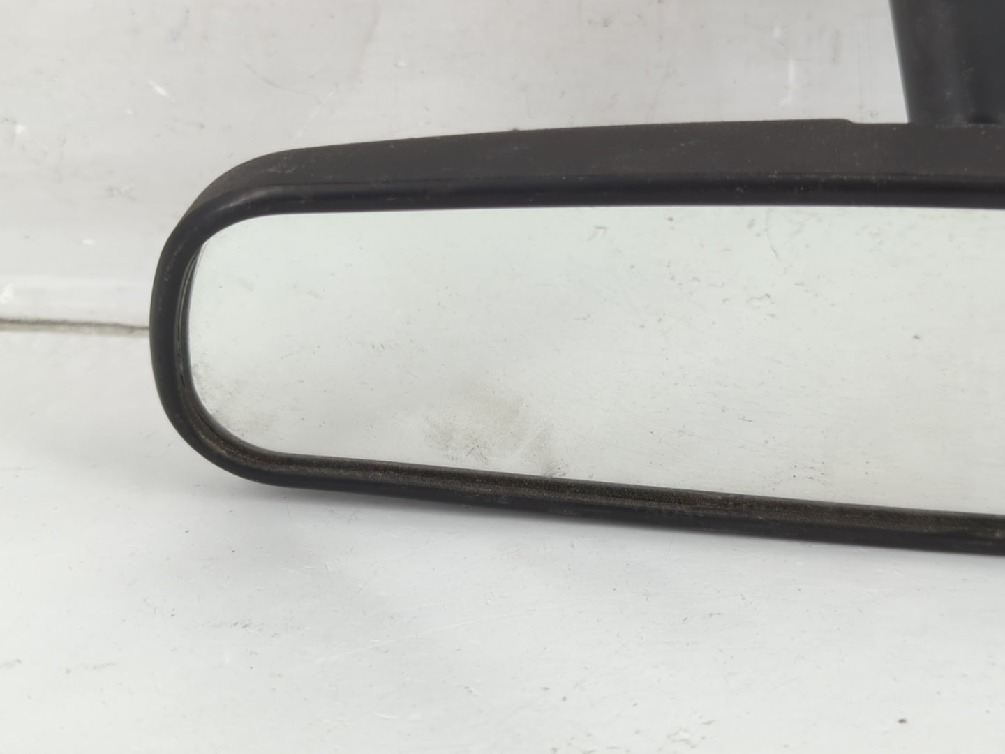 1999 Toyota Camry Interior Rear View Mirror Replacement OEM P/N:E8011681 Fits OEM Used Auto Parts - Oemusedautoparts1.com