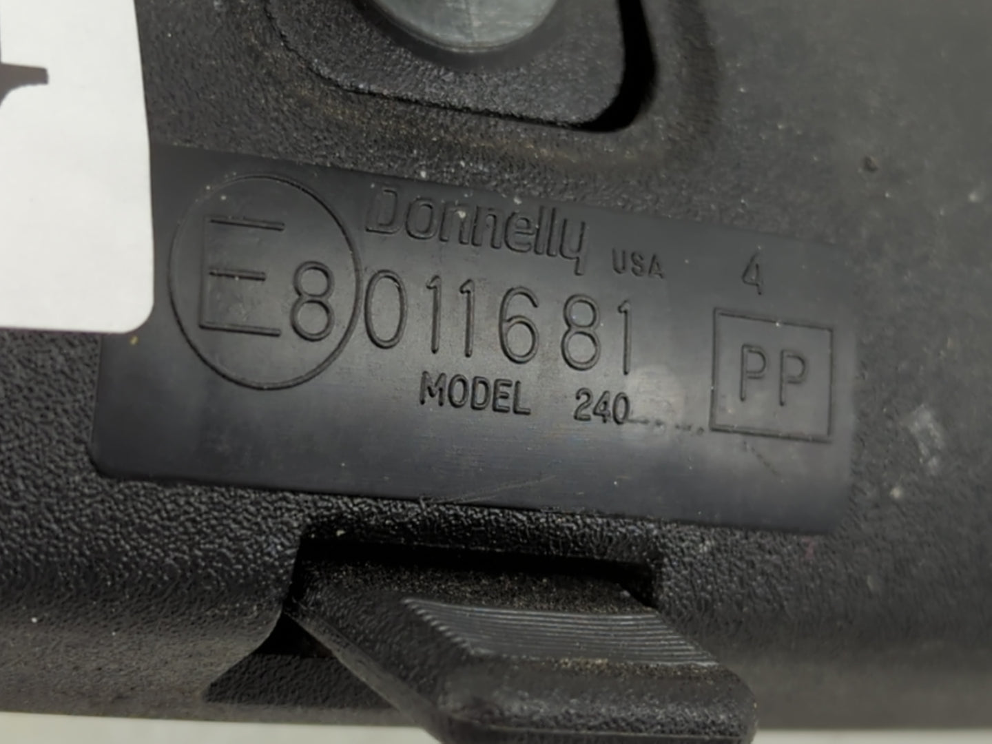 1999 Toyota Camry Interior Rear View Mirror Replacement OEM P/N:E8011681 Fits OEM Used Auto Parts - Oemusedautoparts1.com