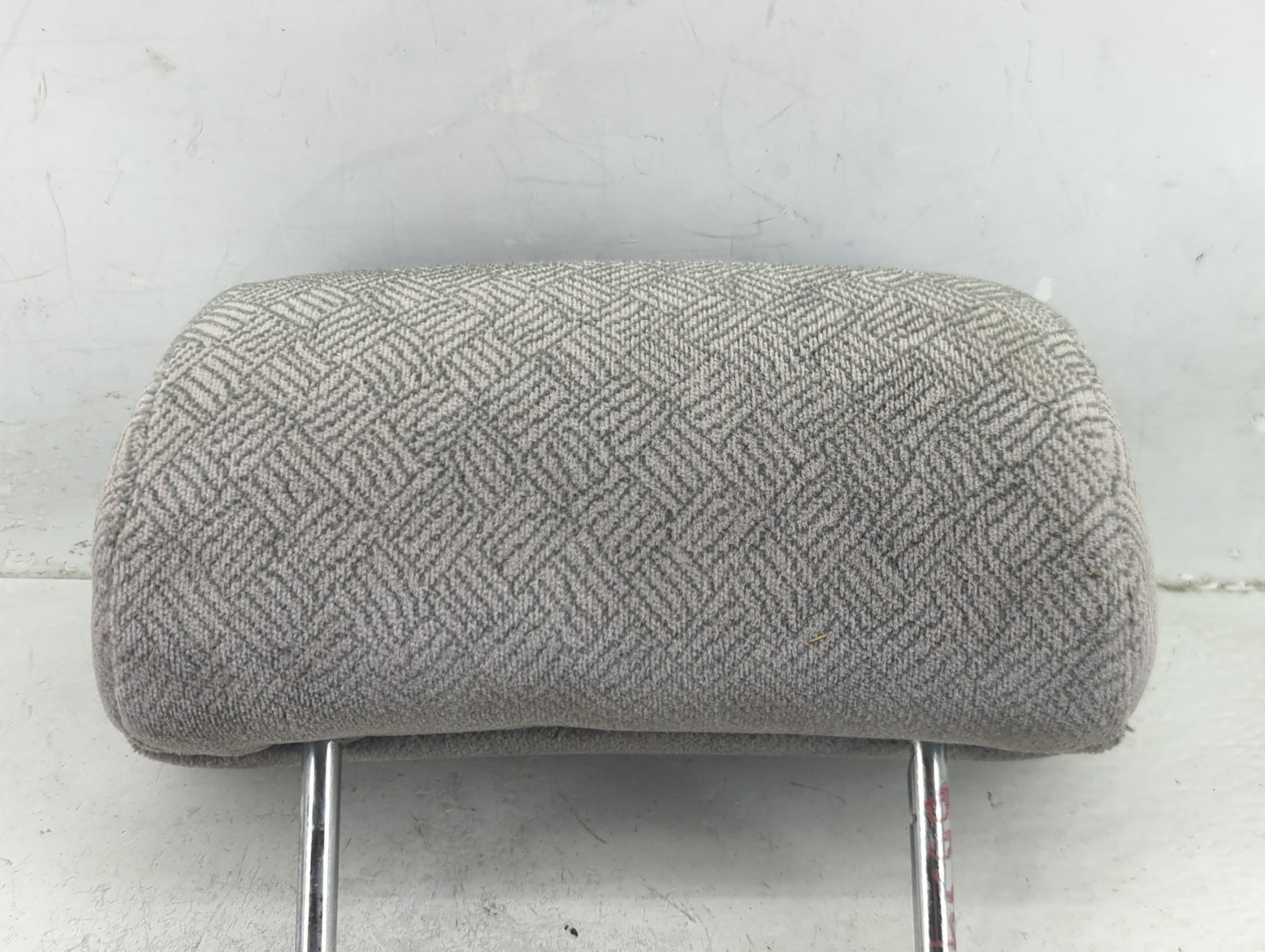1999 Toyota Camry Headrest Head Rest Rear Center Seat Fits OEM Used Auto Parts - Oemusedautoparts1.com
