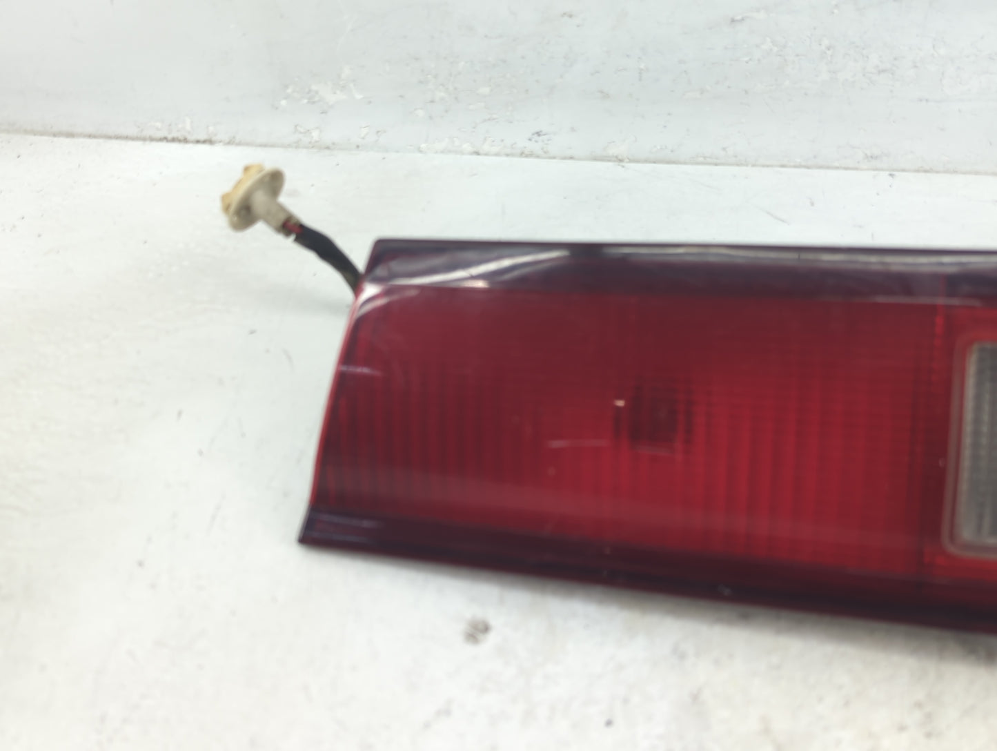 1997-1999 Toyota Camry Tail Light Assembly Passenger Right OEM Fits Fits 1997 1998 1999 OEM Used Auto Parts - Oemusedautopar