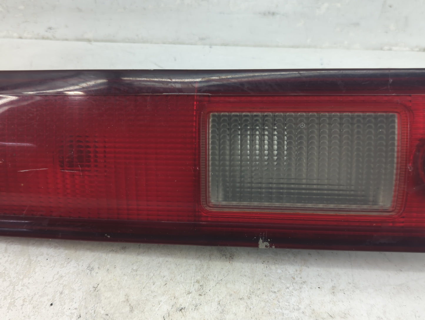 1997-1999 Toyota Camry Tail Light Assembly Passenger Right OEM Fits Fits 1997 1998 1999 OEM Used Auto Parts - Oemusedautopar