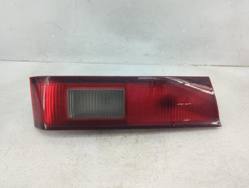 1997-1999 Toyota Camry Tail Light Assembly Driver Left OEM P/N:81680-AA020 Fits Fits 1997 1998 1999 OEM Used Auto Parts - Oe