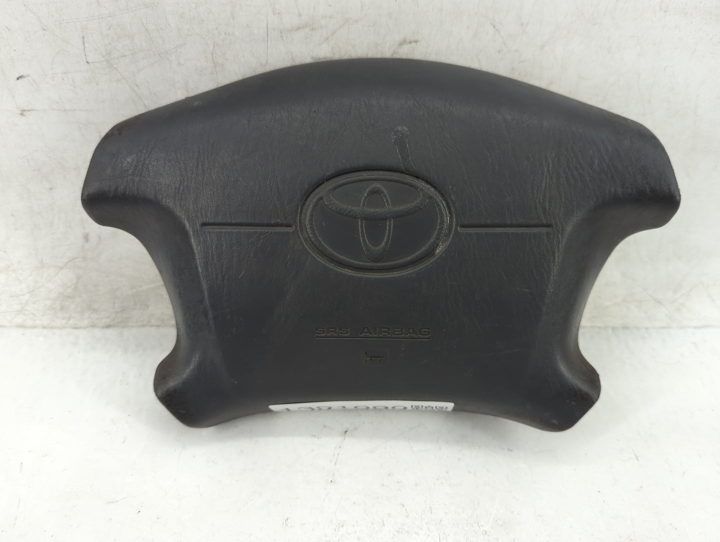 1998-1999 Toyota Camry Air Bag Driver Left Steering Wheel Mounted Fits Fits 1998 1999 OEM Used Auto Parts - Oemusedautoparts