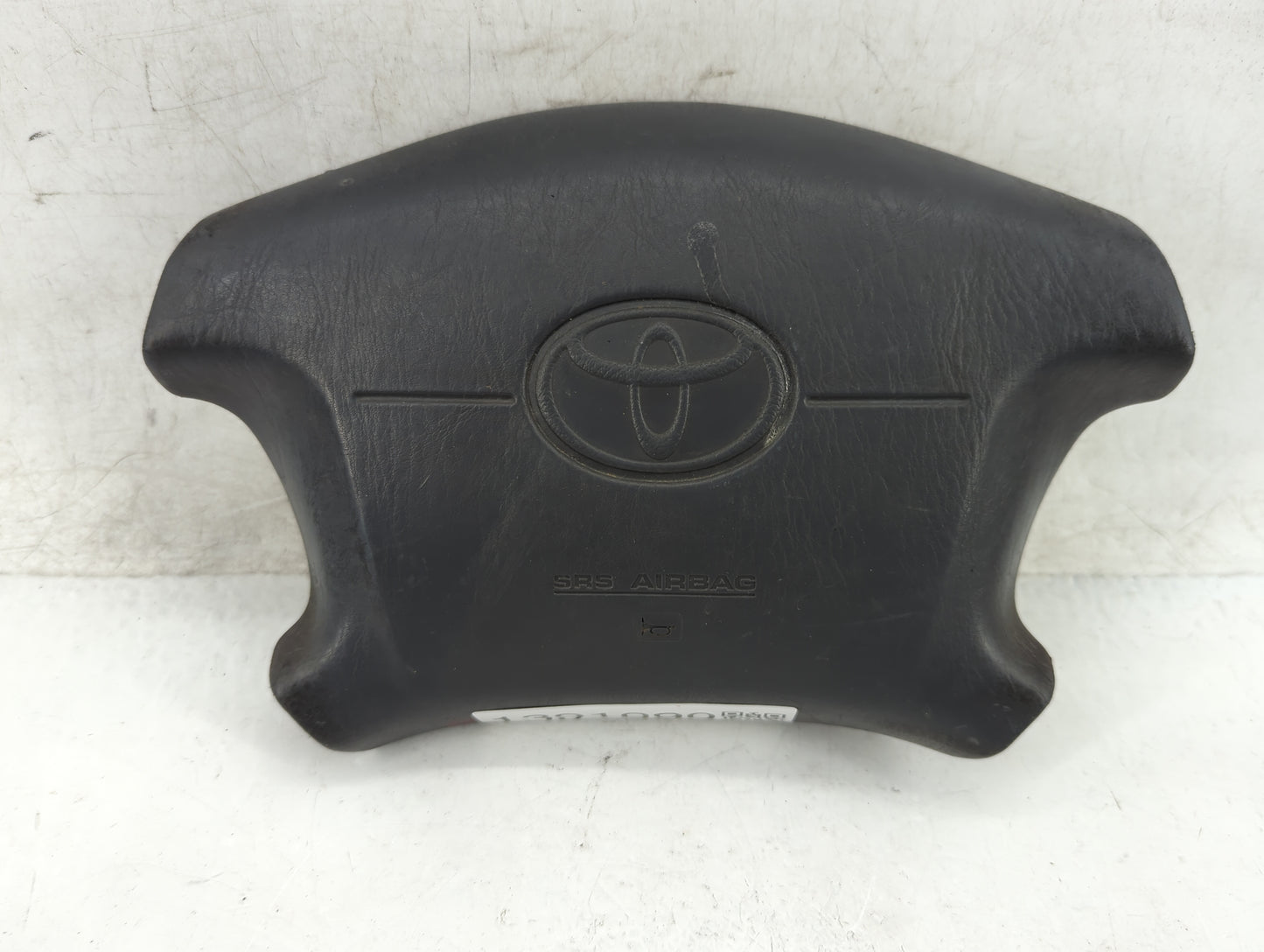1998-1999 Toyota Camry Air Bag Driver Left Steering Wheel Mounted Fits Fits 1998 1999 OEM Used Auto Parts - Oemusedautoparts