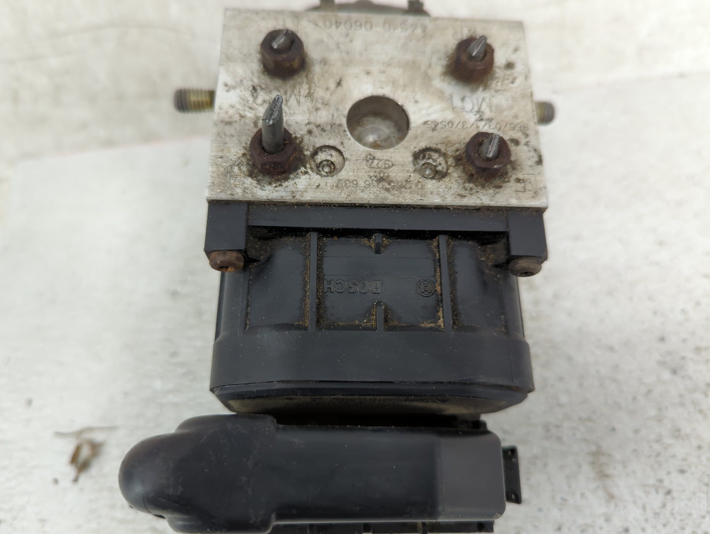 1999 Toyota Camry ABS Pump Control Module Replacement P/N:44510-06040 0265216632, 0265216632 Fits OEM Used Auto Parts - Oemu