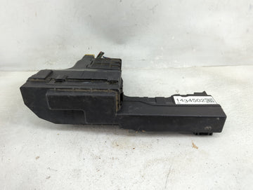 1999 Toyota Camry Fusebox Fuse Box Panel Relay Module P/N:060499 Fits OEM Used Auto Parts - Oemusedautoparts1.com