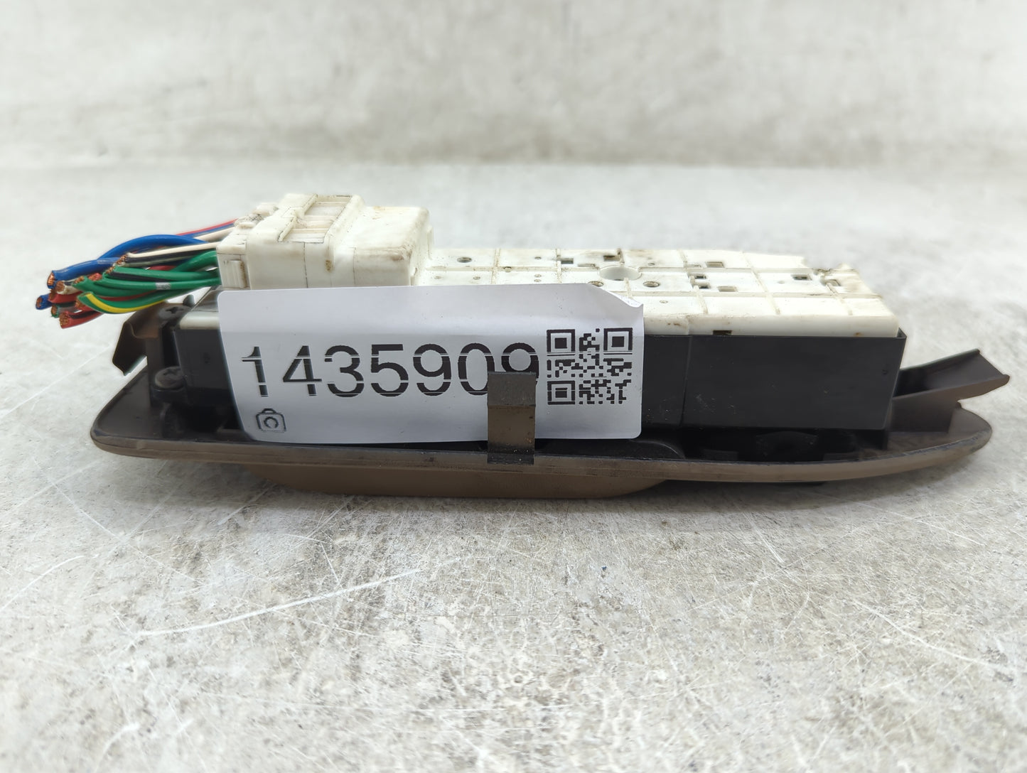1999 Toyota Camry Master Power Window Switch Replacement Driver Side Left Fits OEM Used Auto Parts - Oemusedautoparts1.com