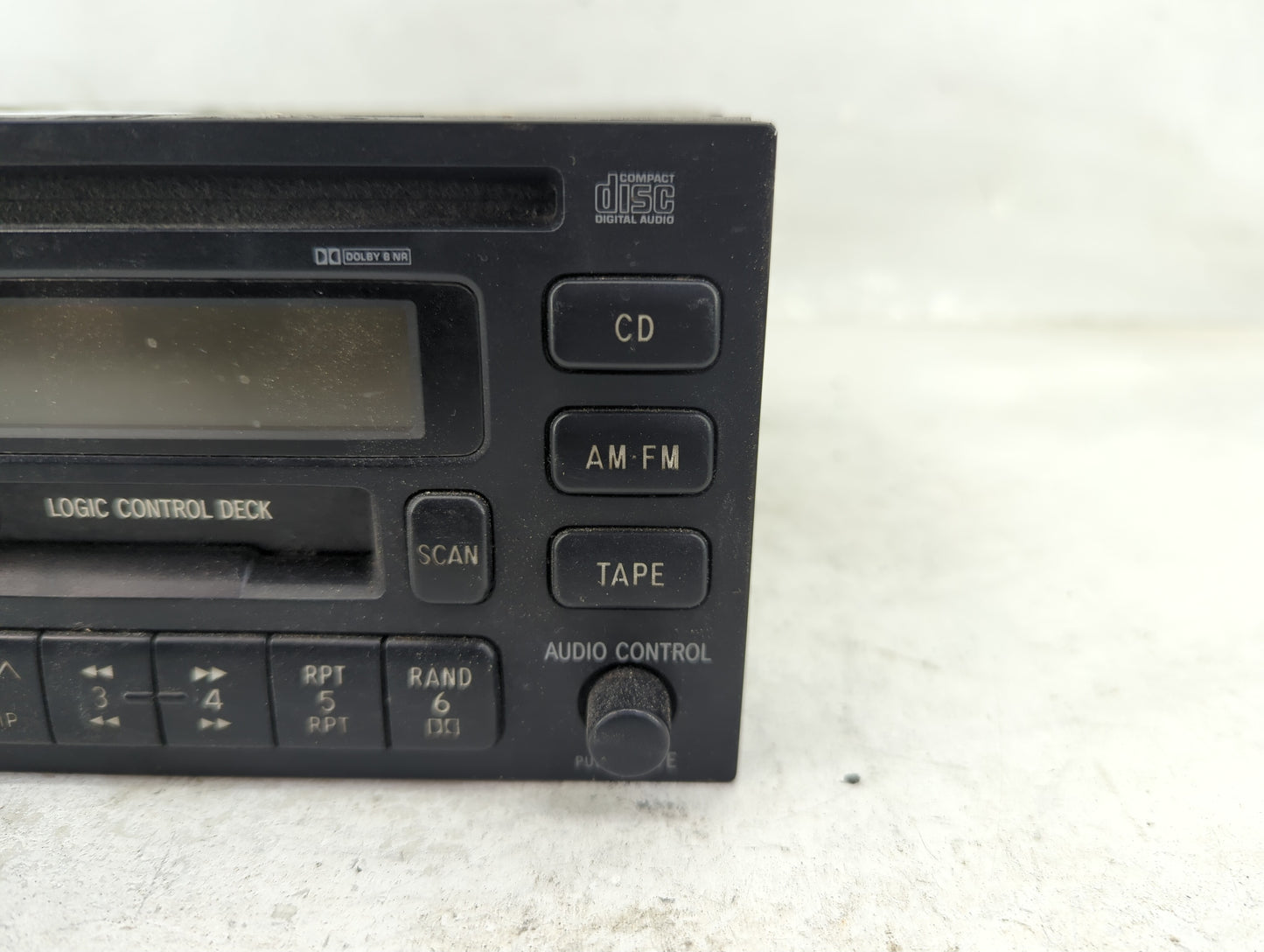 1998-1999 Toyota Camry Radio AM FM Cd Player Receiver Replacement P/N:86120-AA030 Fits Fits 1998 1999 OEM Used Auto Parts - 