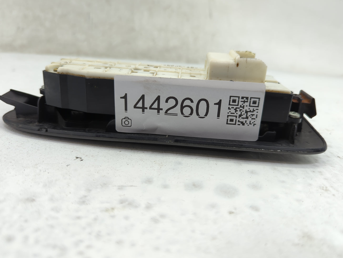 1999 Toyota Camry Master Power Window Switch Replacement Driver Side Left Fits OEM Used Auto Parts - Oemusedautoparts1.com
