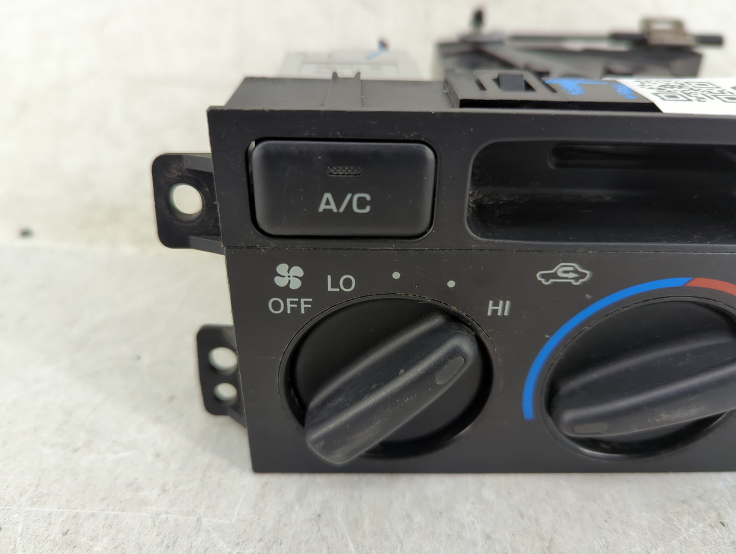 1997-1999 Toyota Camry Climate Control Module Temperature AC/Heater Replacement P/N:158926 Fits OEM Used Auto Parts - Oemuse
