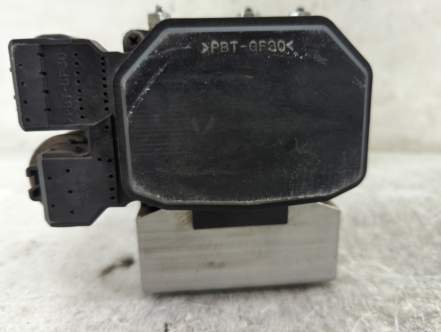 1997-2001 Toyota Camry ABS Pump Control Module Replacement P/N:44510-33070 133000-4030 Fits Fits 1997 1998 1999 2000 2001 OE