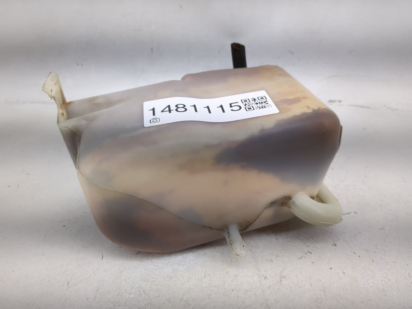 1997-2000 Toyota Camry Radiator Coolant Overflow Expansion Tank Bottle 1481115 - Oemusedautoparts1.com