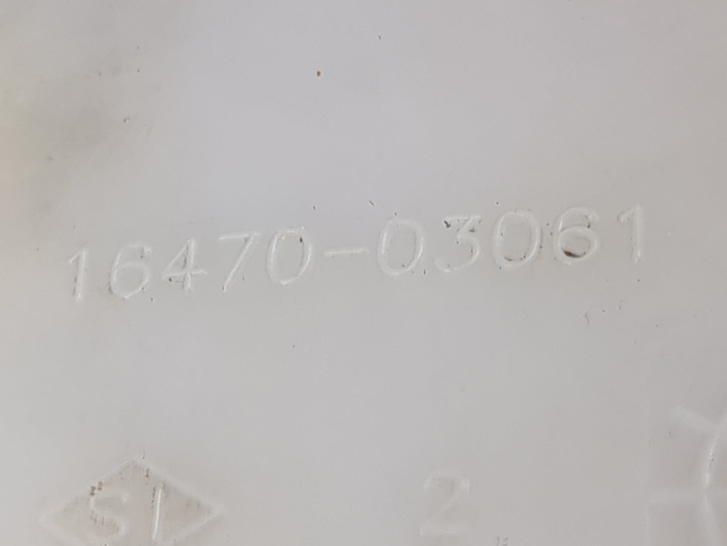 1997-2000 Toyota Camry Radiator Coolant Overflow Expansion Tank Bottle 1481115 - Oemusedautoparts1.com