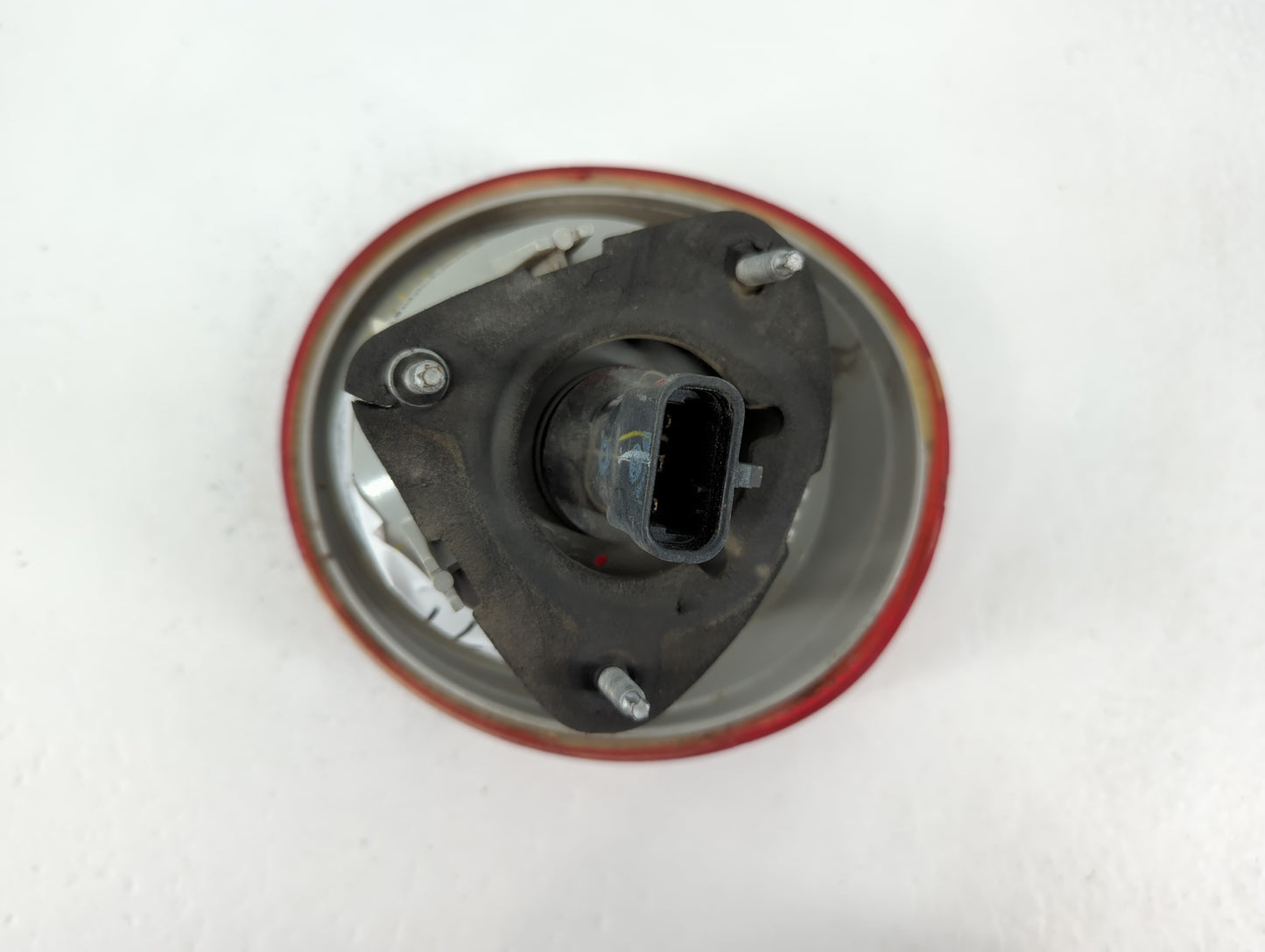 1997-1999 Toyota Camry Tail Light Assembly Passenger Right OEM P/N:15797856 Fits Fits 1997 1998 1999 OEM Used Auto Parts - O