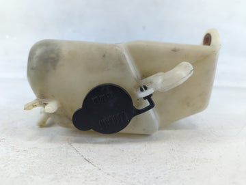 1997-2000 Toyota Camry Radiator Coolant Overflow Expansion Tank Bottle 924588 - Oemusedautoparts1.com