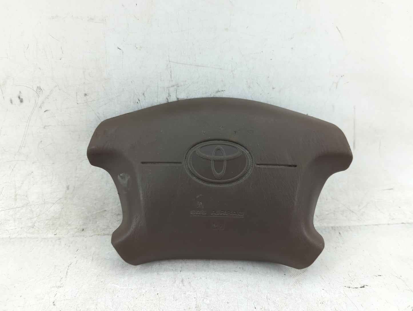 1999-2003 Toyota Sienna Air Bag Driver Left Steering Wheel Mounted - Oemusedautoparts1.com