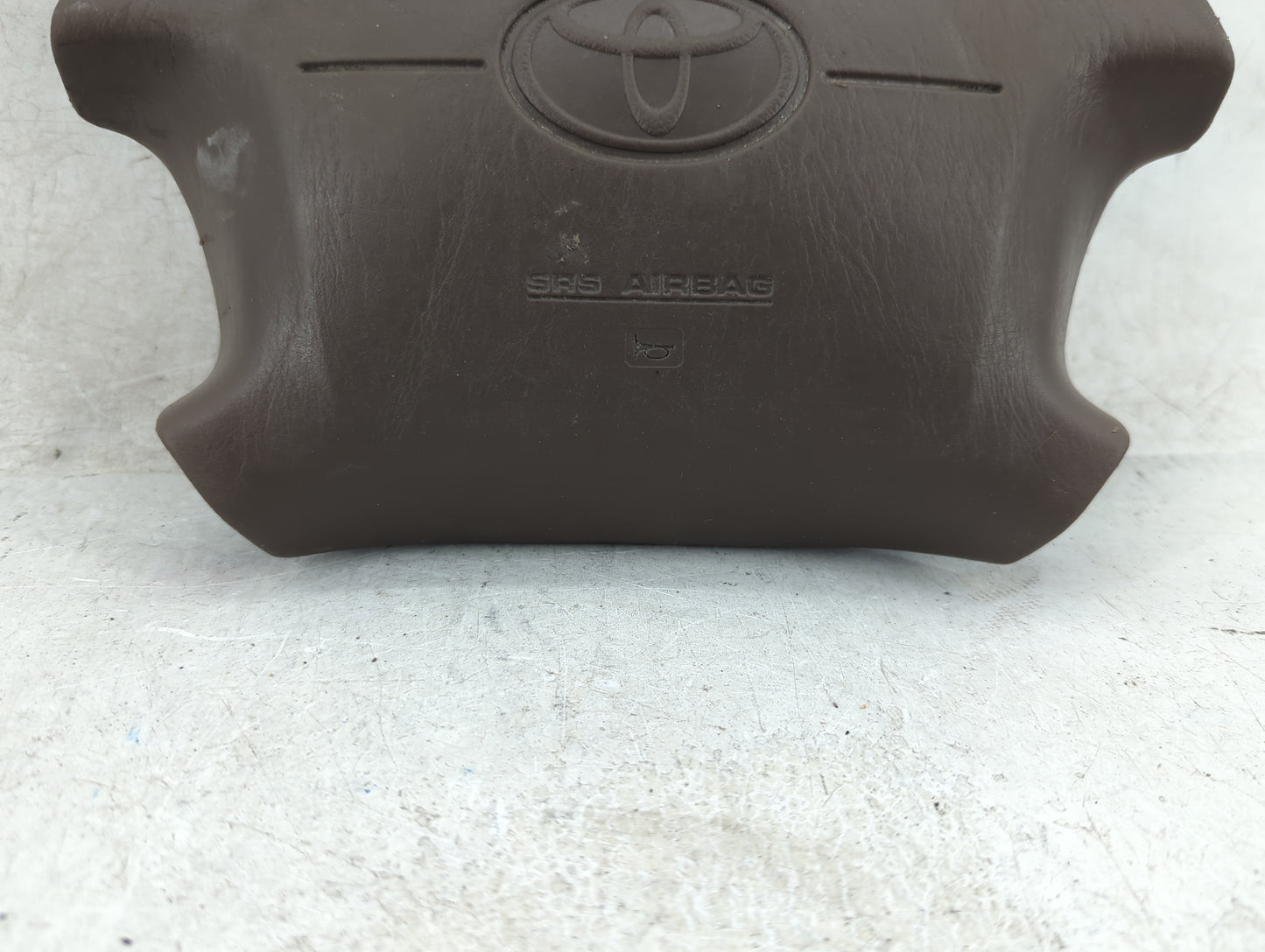 1999-2003 Toyota Sienna Air Bag Driver Left Steering Wheel Mounted - Oemusedautoparts1.com