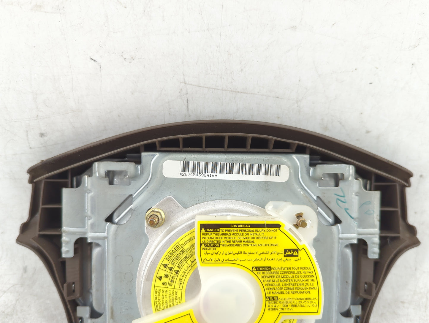 1999-2003 Toyota Sienna Air Bag Driver Left Steering Wheel Mounted - Oemusedautoparts1.com