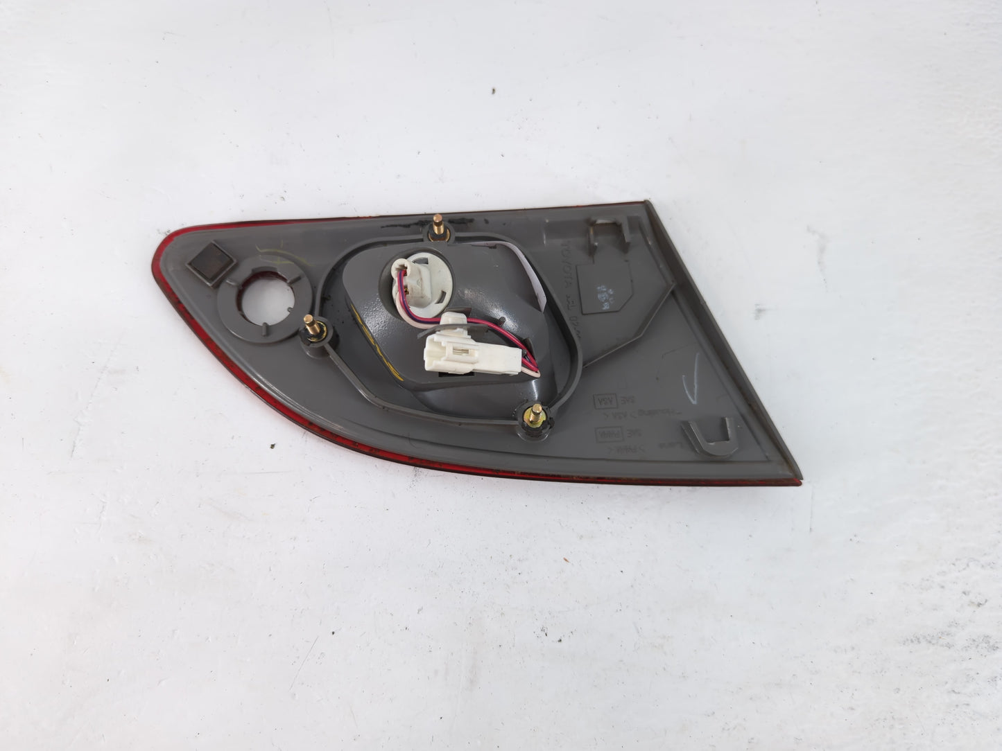 1998-2000 Toyota Corolla Tail Light Assembly Passenger Right OEM Fits Fits 1998 1999 2000 OEM Used Auto Parts - Oemusedautop