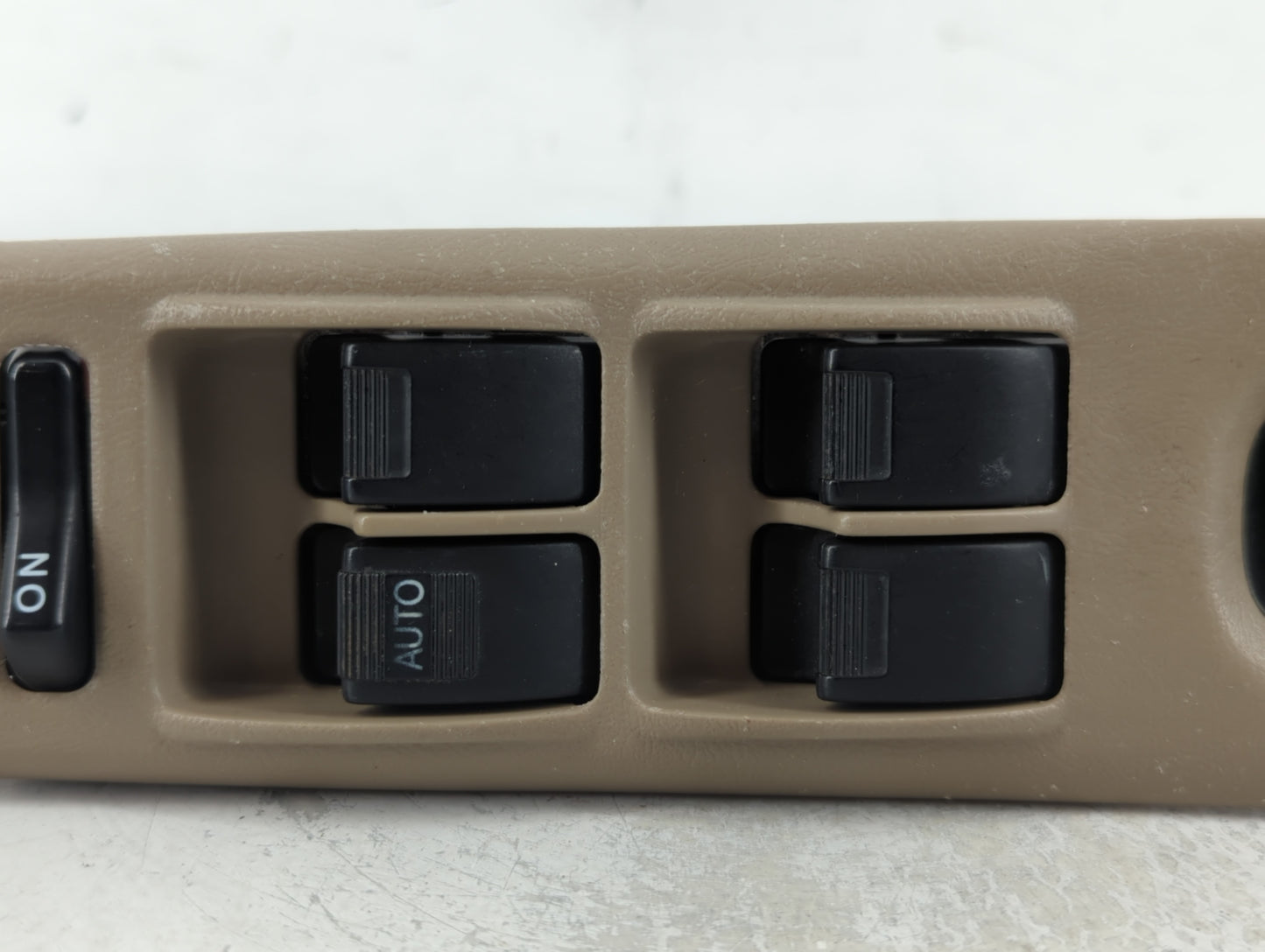 1998-2002 Toyota Corolla Passenger Right Power Window Switch - Oemusedautoparts1.com