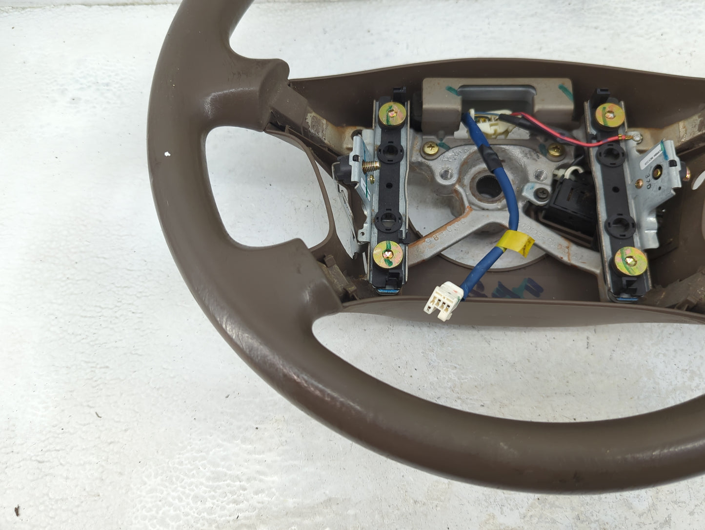 1999 Toyota Sienna Steering Wheel Oem - Oemusedautoparts1.com