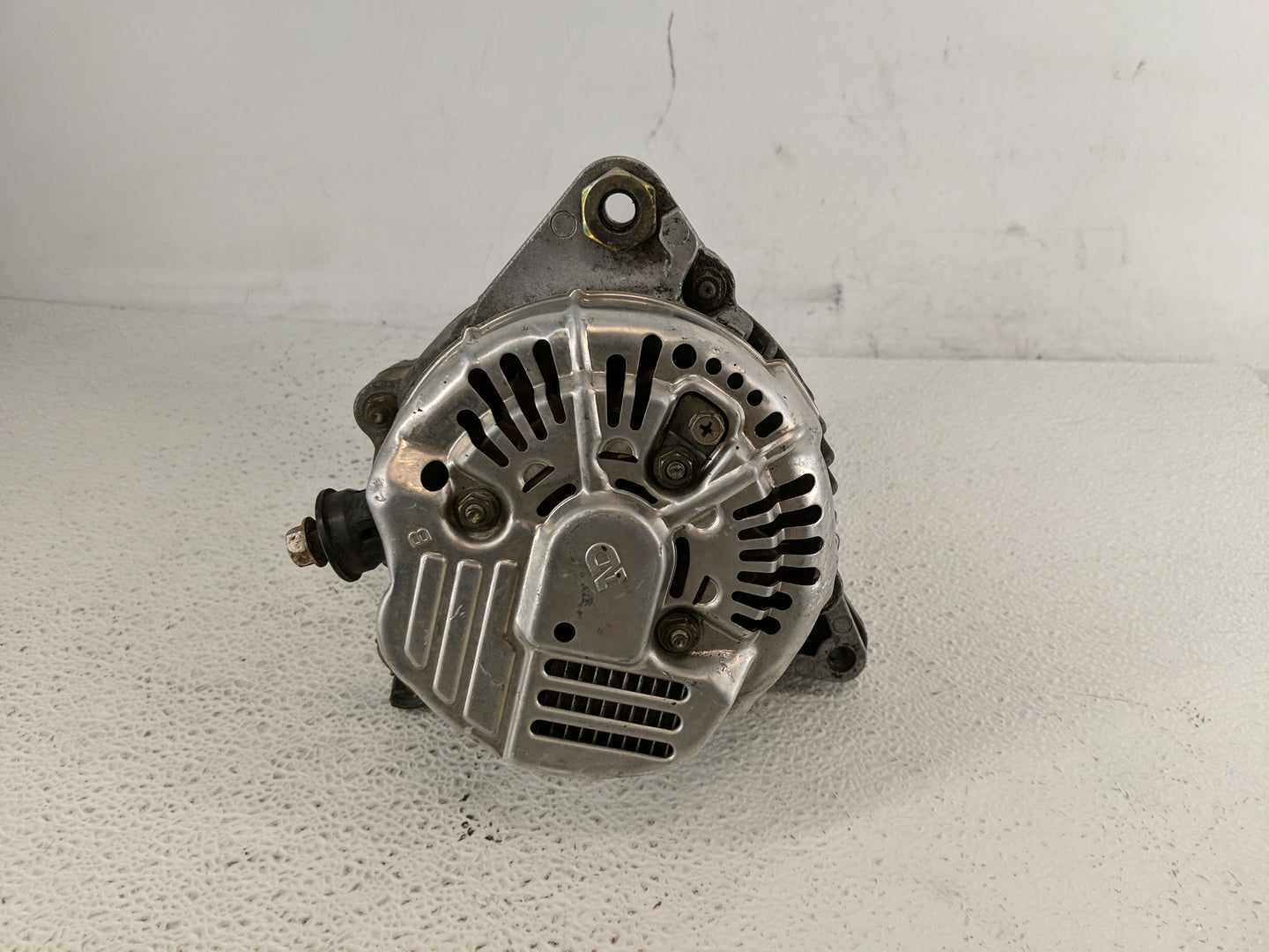 1998-2003 Toyota Sienna Alternator Replacement Generator Charging Assembly Engine OEM P/N:27060-0A040 Fits OEM Used Auto Par