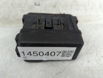 compare product 1999-2000 Toyota Sienna Fusebox Fuse Box Panel Relay Module P/N:82662-08010 Fits Fits 1999 2000 OEM Used Auto Parts