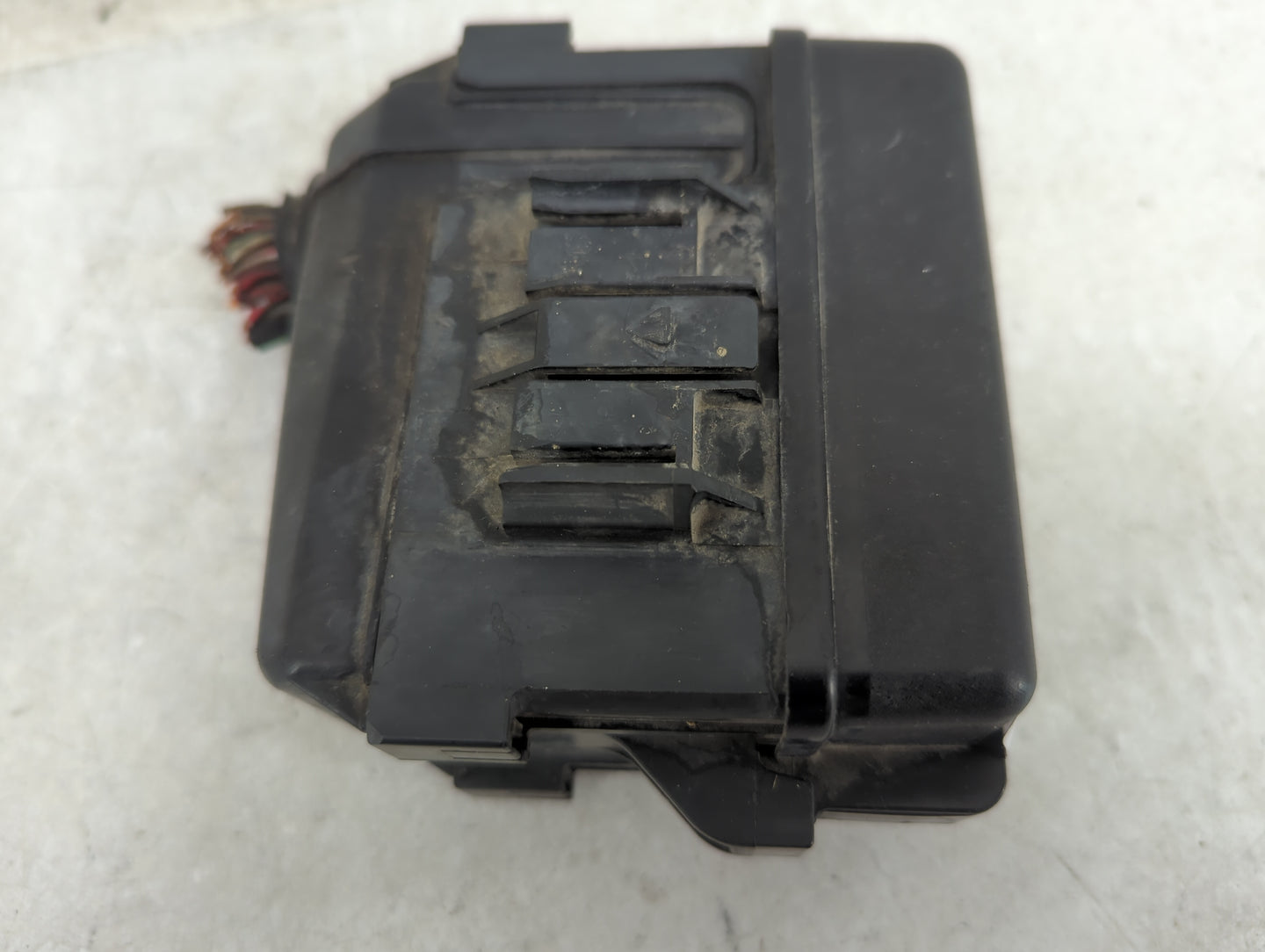 1999-2000 Toyota Sienna Fusebox Fuse Box Panel Relay Module P/N:82662-08010 Fits Fits 1999 2000 OEM Used Auto Parts - Oemuse