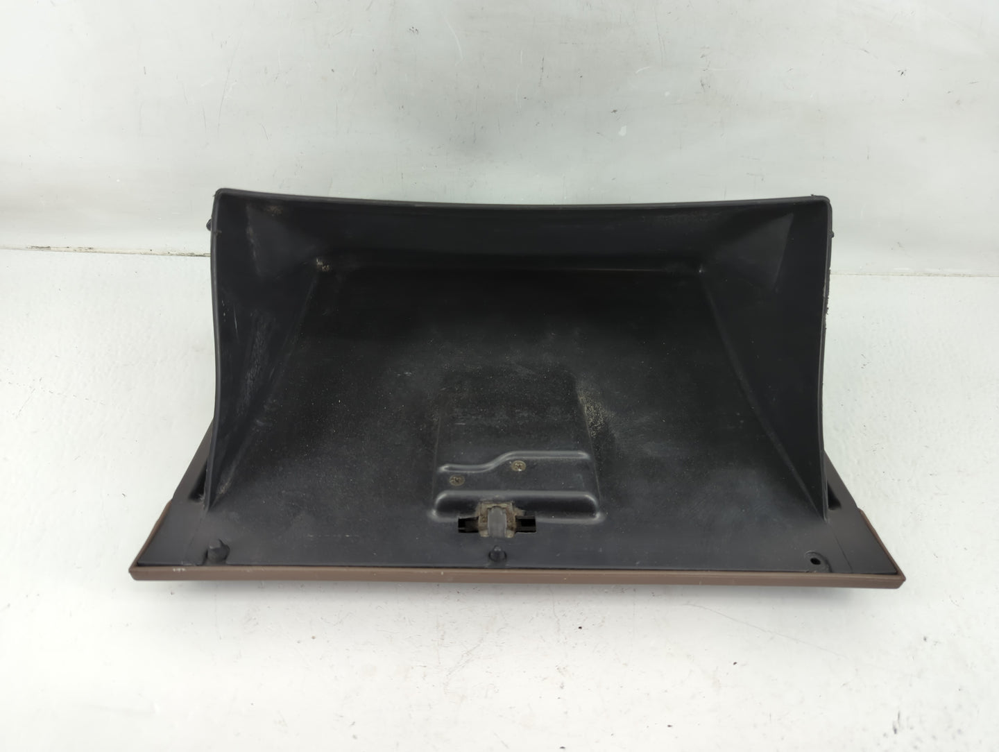 1999 Toyota Tacoma Passenger Glove Box Door Storage Compartment - Oemusedautoparts1.com