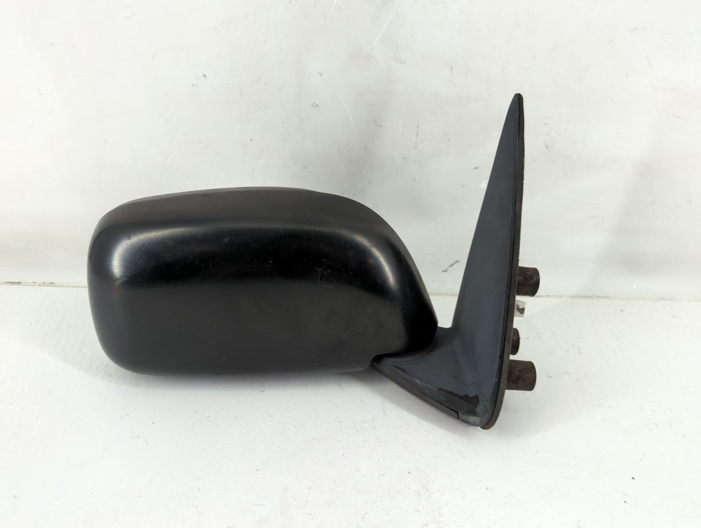 1995-1999 Toyota Tacoma Passenger Right Side View Manual Door Mirror - Oemusedautoparts1.com