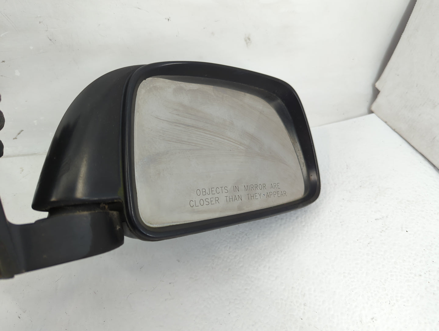 1995-1999 Toyota Tacoma Passenger Right Side View Manual Door Mirror - Oemusedautoparts1.com