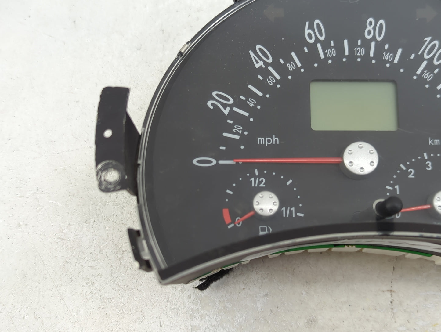 1999 Volkswagen Beetle Instrument Cluster Speedometer Gauges P/N:1C0919951 008VWZ5Z0X3132574W Miles: Fits OEM Used Auto Part